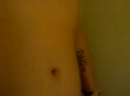 فيديو سكس ساره جاي مع زب كبير عملاق xnxx